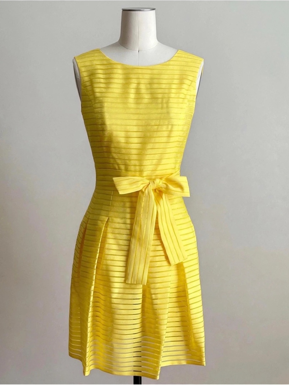 Tommy Hilfiger Yellow Illusion Stripe Fit & Flare Tie Waist Dress M